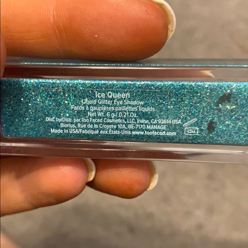 Eye shadow - Picture 2 of 2